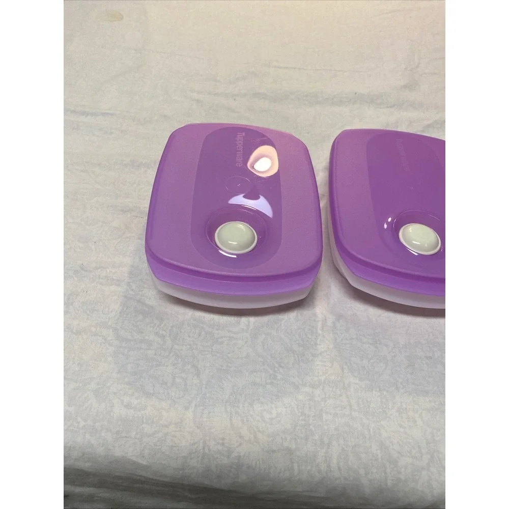 Tupperware Microwave Reheatable 850mL Storage Containers Purple Lids Lot 2‎